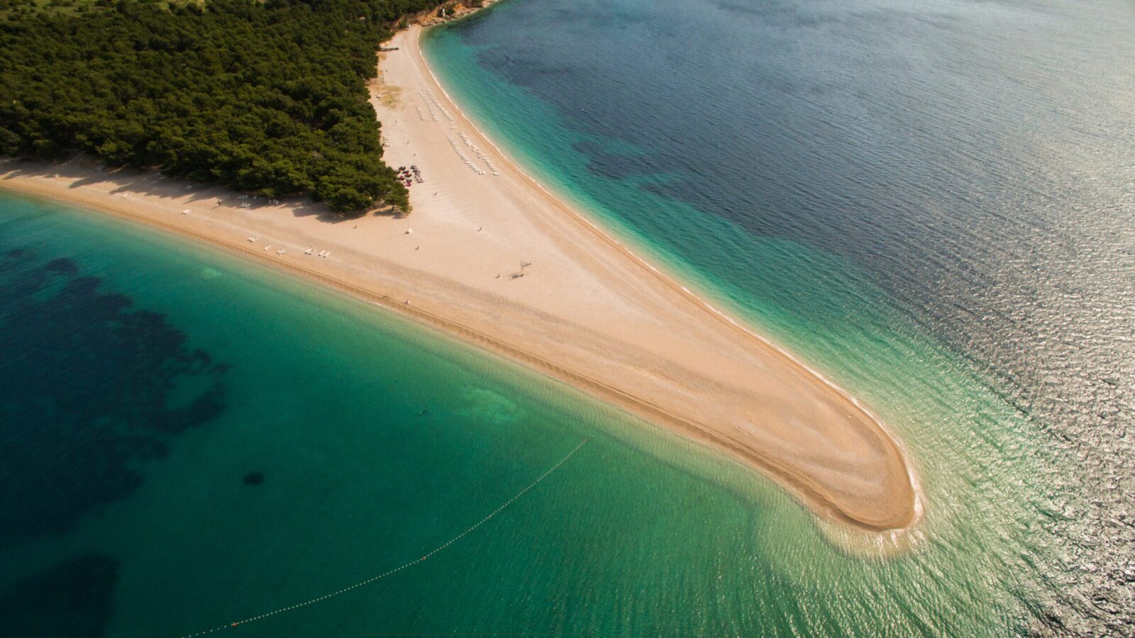 Zlatni Rat Beach ©Shutterstock